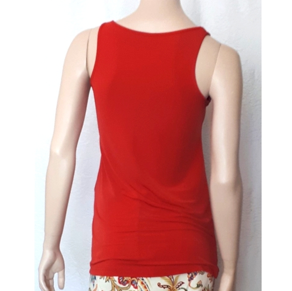 MAEVA | Tank Top - Picture 2 of 5